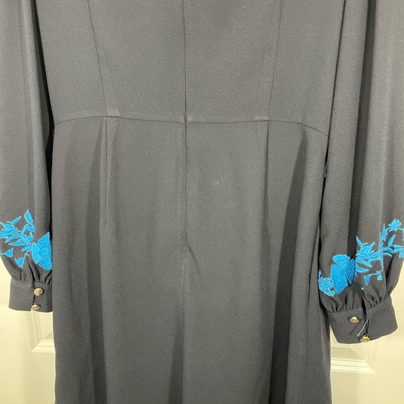 Ted Baker Navy Dress with Blue Floral Accents Women’s Size 4 - Picture 9 of 9